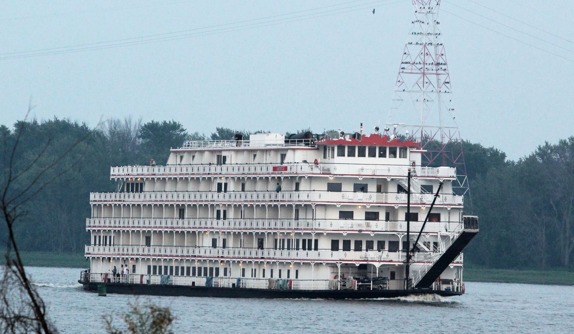 Paddlewheeler on the Mississippi